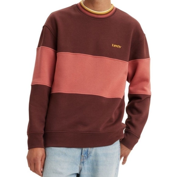 LEVI'S Classic Crew Relaxed Fit Super Soft Fleece Logo Sweatshirt size M - Picture 1 of 4